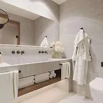 Lesante Classic - Preferred & אתר נופש 5*
